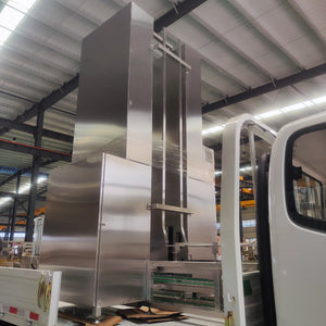 Cage stacking machine